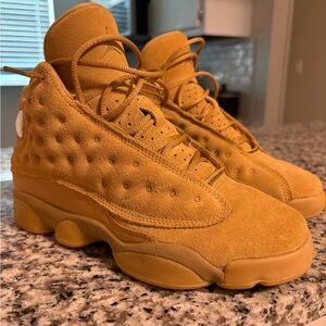 Air Jordan Retro 13 wheat never worn size 6 in boys